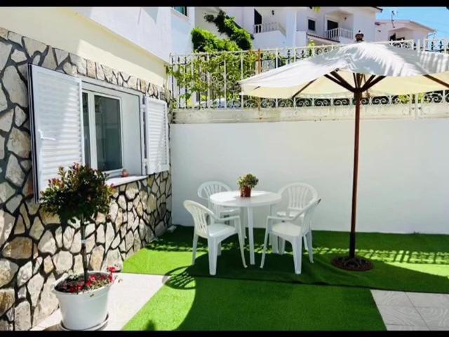 Casinha Da Palmeira Nazare Exterior photo